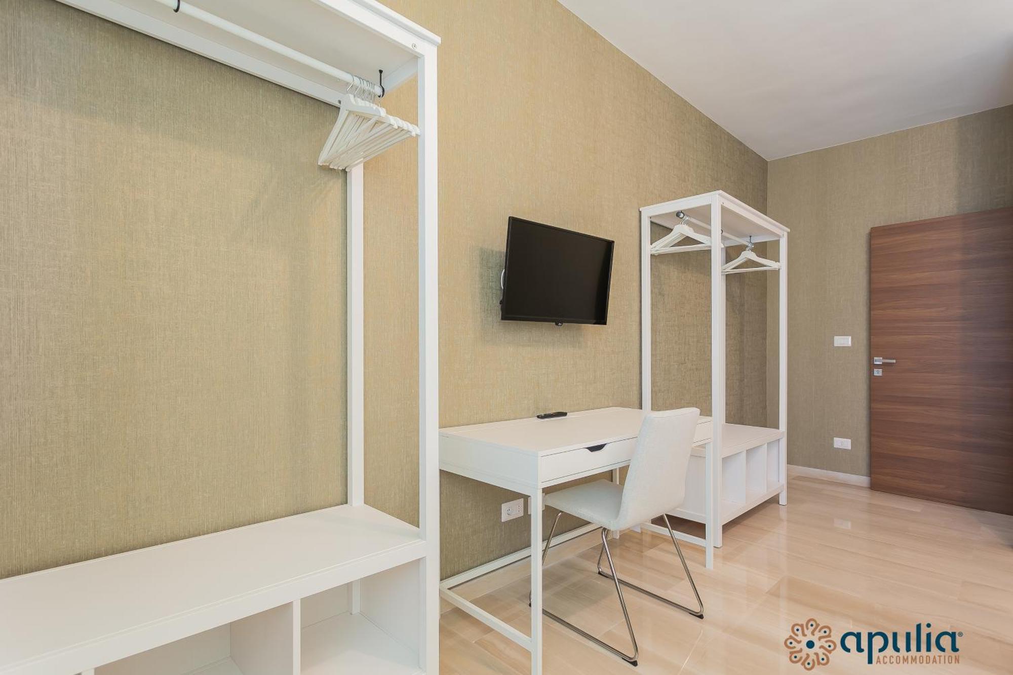 Einaudi Guesthouse By Apulia Accommodation 바리 외부 사진